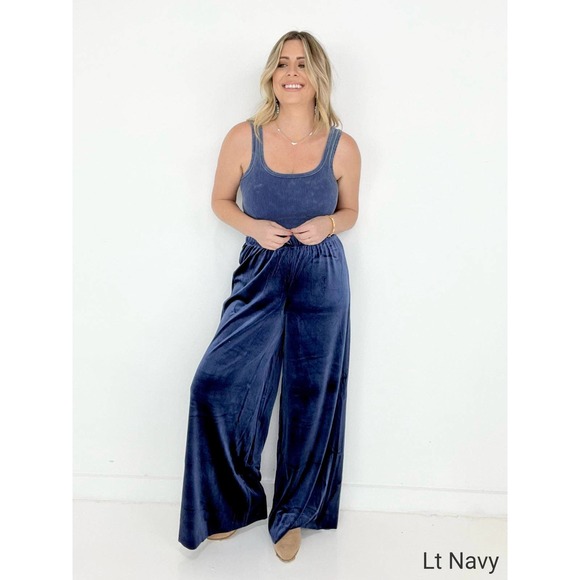 Zenana Velvet Wide Leg Pants in Black Size 2X - Picture 4 of 11